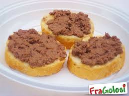 Danno carattere alle minestre e si possono fare in casa. Crostini Toscani Ricetta Di Fragolosi