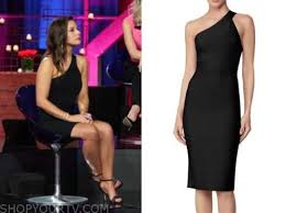 According to her abc bio, katie knows exactly what she wants in a man and is done wasting her time on boys who. The Bachelor Season 25 Episode 9 Women Tell All Katie Thurston S Black Bandage One Shoulder Dress Shop Your Tv