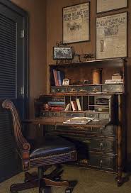 Maybe you would like to learn more about one of these? 60 Masculine Office Decor Inspiration 23 Decor Inspiration Masculine Office Altmodische Hauser Mannliches Buro Design Fur Zuhause