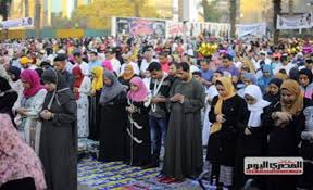 أعلن مركز البحوث الفلكية مؤخراً عن اول أيام عيد الأضحى المبارك للعام 2021 وكذلك توقيت صلاة عيد العيد 2021 في مصر والقاهرة العاصمة والمحافظات الأخرى. Ø¨Ø§Ù„ÙÙŠØ¯ÙŠÙˆ ØµÙ„Ø§Ø© Ø¹ÙŠØ¯ Ù…Ø®ØªÙ„Ø·Ø© ÙÙŠ Ù…ØµØ± ØªØ«ÙŠØ± Ø¬Ø¯Ù„Ø§ ÙˆØ§Ù„Ø£ÙˆÙ‚Ø§Ù ØªØ¹Ù„Ù‚ Ø§Ù„Ù…Ø¯ÙŠÙ†Ø© Ù†ÙŠÙˆØ²