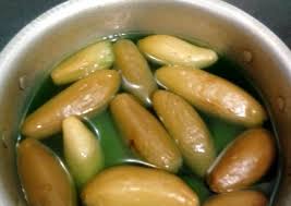 Membuat resep adalah cara memasak makanan lauk minuman dan kue kering maupun basah, yang akan anda perlukan 1 kaleng belimbing wuluh, 750 gram gula pasir, 1 sendok makan garam, 1 sendok makan kapur sirih belimbing wuluh. Kiat Kiat Mengolah Manisan Belimbing Sayur Wuluh Legit Resep Us