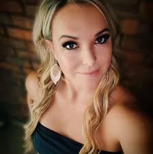 Cecile Mammas wat geknip/gebind is tydens keiser. Is daar enige newe  effekte soos deurmekaar hormone/gewig optel? Pro's en con's? Ons wil  definitief nie nog kinders he nie. • • #Pronatal, 'n gebalanseerde