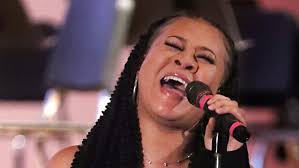 Idol' singer Serrin Joy visits Akron alma mater, talks about career