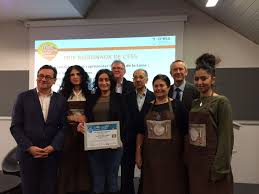 Castella est un chef d'entreprise peu porté sur la culture. Le Gout Des Autres Remporte Le Prix Regional Ess 2017 Cress Pays De La Loire