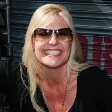 Laura Dotson's Instagram, Twitter & Facebook