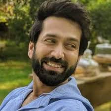 Book Rohan Joshi as Event Anchor