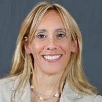 Robin Adams's Instagram, Twitter & Facebook