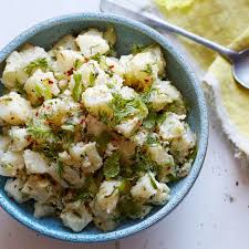 Turkish Potato Salad With Dill And Mint Healthy Recipes Ww Canada Recipe Potato Salad Dill Potatoe Salad Recipe Mint Recipes