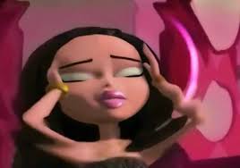 CELINE ALI (@celineali_)