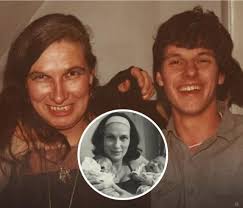 I Am Legend 2007 Loneliness is the terrible thing,because we like to  talk,we need to talk,we need families and friends. but what if everyone  disappeared? what if last human race became monsters?