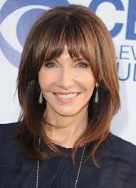 These flattering hairstyles for women over 40 focus on short to medium length cuts that can take years off your face. Long Hairstyles For 50 Year Old Woman 2019 Stylesummer