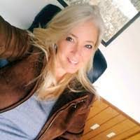 Leila Edwards's Instagram, Twitter & Facebook