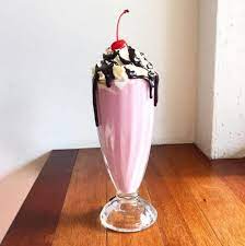 18 Milkshakes Australians Went Crazy For In 2015 Milkshake Yummy Drinks Sweet Desserts