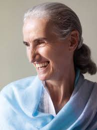 Mora Lowe, guía espiritual: "Es un mito eso de que hay que viajar a la  India par