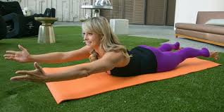 Yoga poses for gluteus medius. 6 Yoga Poses For A Better Butt The Beachbody Blog