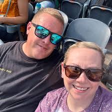 Linda Palmore's Instagram, Twitter & Facebook