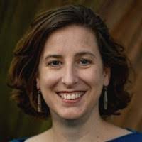 Elisa Powell's Instagram, Twitter & Facebook