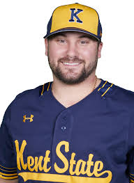 Alex Miklos's Instagram, Twitter & Facebook