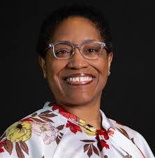 Susan Burry's Instagram, Twitter & Facebook