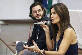 Tulio gadelha has not been previously engaged. Tulio Gadelha Se Derrete Ao Dar Aula Em Faculdade Ao Lado De Fatima Bernardes Tnh1