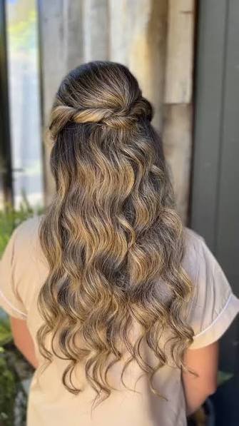 Classic 1/2 up hairstyle 🤍, For @allasavelievmua