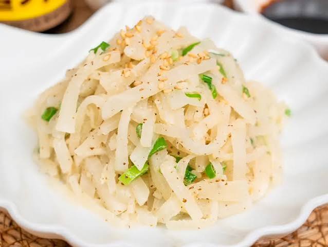 Julienned Radish Namul