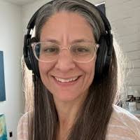 Rachel Vane's Instagram, Twitter & Facebook