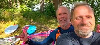 Flying airfoil kite in Brønnøysund park