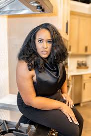 Meet TIFFANY WHITE – CanvasRebel Magazine