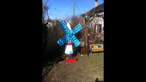 Bonjour dominique en fait pas un casse tete ce moulin a vent rotatif juste reprendre les bonnes idées de nos anciens! Fabrication D Un Moulin A Vent En Bois Decoration Jardin Diy Windmill Youtube
