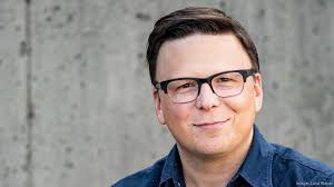 Megayatchs stop in Seattle