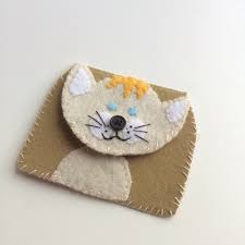 handmade fabric and paper crafts panosundaki pin
