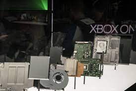 Announced in may 2013, it is the successor to xbox 360 and the third base console in the xbox series of video game. Can You Build A 500 Pc That Beats The Xbox One X Pcworld