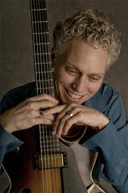 Reverb Interview: A Moment With Mimi Fox