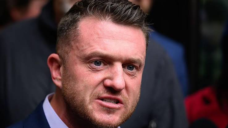 Tommy Robinson says he 'got it wrong' over Glasgow man falsely accused of filming children - BBC News