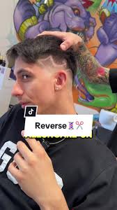 Reverse🔄✂️💈#barbershop #hairstyles #haircut #refresh #barbers 🎥: @Kube  Agency