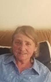 Elaine Benoit's Instagram, Twitter & Facebook