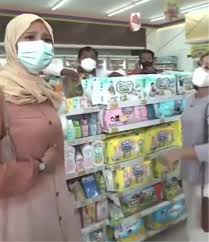Sule dan nathalie holscher baru tiga hari menjadi pengantin baru, sudah akan punya menantu, siapa anak sule yang akan segera melepas masa lajang? Nathalie Holscher Klarifikasi Video Viral Yang Mirip Dirinya Kumparan Com