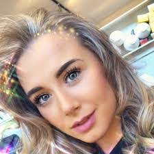 Danielle Rounds's Instagram, Twitter & Facebook