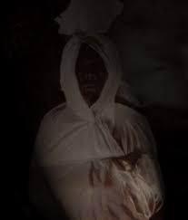 Mau nonton film horor yang menampilkan sosok pocong di dalamnya? 13 Gambar Pocong Seram Lucu Seram Gokil Foto Hantu Pocong Seram 500x500 Download Hd Wallpaper Wallpapertip