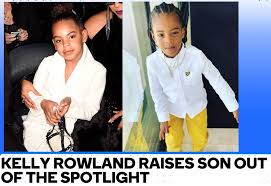 💎 join me on my youtube channel for a live chat, followed by the video premiere of #hitman today at 4:45 pst / 7:45 est! Kelly Rowland Explains Her Chris Brown Instagram Comment