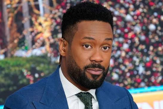 PRAYERS FOR LAWRENCE JONES: FOX STAR BREAKS SILENCE ON SUDDEN ABSENCE “Fox  & Friends” co-host Lawrence Jones III revealed that he has been off the air  after suffering another detached retina and