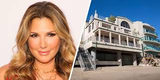 Discover 5 Secret Mansions That Celebrities Rent