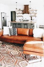 4 Steps For Carpet Decoration 4 Adimda Hali Dekorasyonu Decombo Kucuk Oturma Odalari Oturma Odasi Dekorasyonu Mobilya Fikirleri