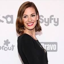 She is best known for portraying sam in the 2010 australian thriller caught inside, lieutenant grace shepard on the abc tv series … Daisy Betts Home Facebook