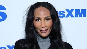 beverly johnson Archives