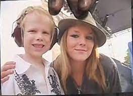 Slipknot lead singer corey taylor moved on after divorcing his second wife stephanie luby. Corey Taylor 2021 Girlfriend Net Worth Tattoos Smoking Body Facts Taddlr