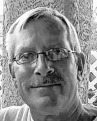 Arthur Zook's Instagram, Twitter & Facebook