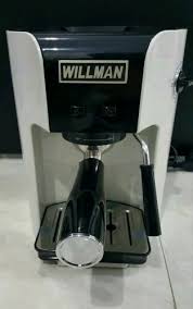 Dengan begitu, anda dapat menikmati kopi ala kafe kapan pun anda mau. Ini 10 Rekomendasi Mesin Kopi Yang Bagus Untuk Menyiapkan Kopi Terbaik Anda 2019