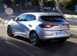 Après les clio, twingo et espace, c'est au tour de la mégane de bénéficier des bons soins de la marque au losange. Renault Megane Ou Peugeot 308 Laquelle Acheter Blog Kidioui Fr